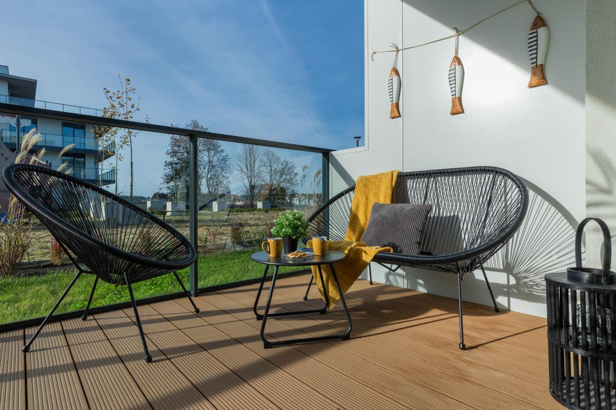 Dziwnow Luxurious Apartment No1 By The River By Renters Prestige Exterior photo