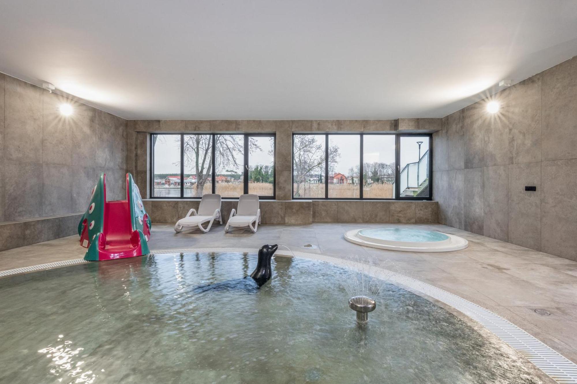 Dziwnow Luxurious Apartment No1 By The River By Renters Prestige Exterior photo